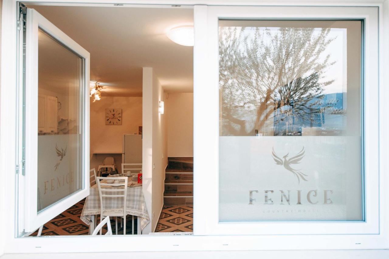 Affitta Camere La Fenice Di Folli Lorella Puegnago Exterior foto