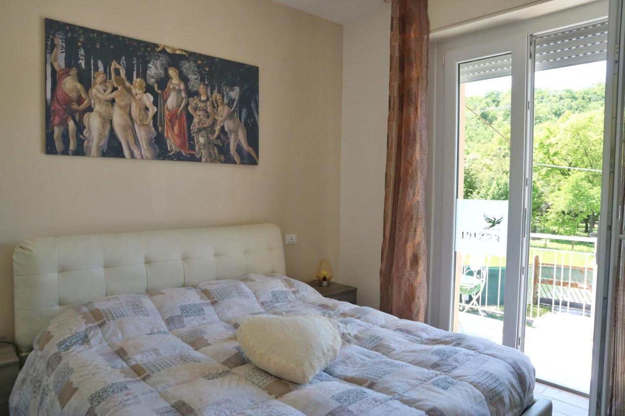 Affitta Camere La Fenice Di Folli Lorella Puegnago Exterior foto